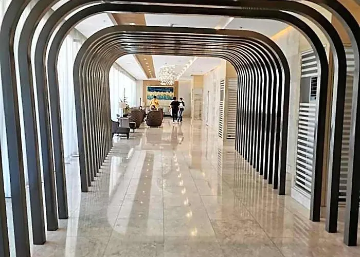 Mall Of Pasay Shore 3 Отель